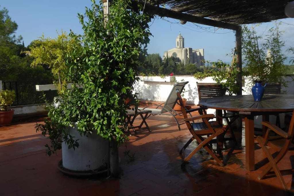 Apartamento Con Increibles Vistas Y Terraza Girona Eksteriør bilde