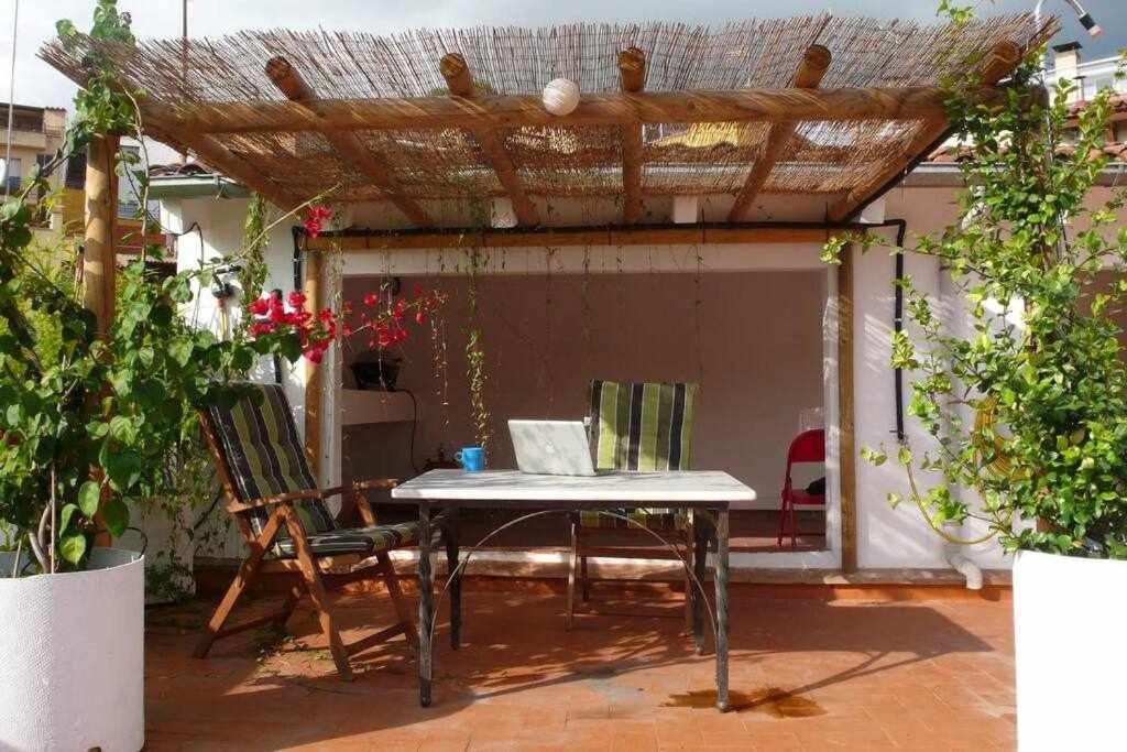 Apartamento Con Increibles Vistas Y Terraza Girona Eksteriør bilde