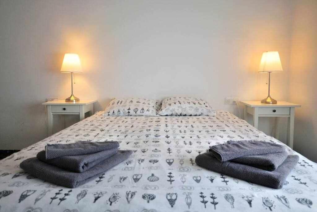 Apartamento Con Increibles Vistas Y Terraza Girona Eksteriør bilde